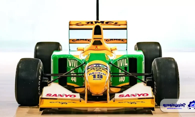 اولین خودروی برنده مسابقه مایکل شوماخر (Michael Schumacher) بنتون B192، در حراجی با قیمت 5,082,000 یورو فروخته شد.